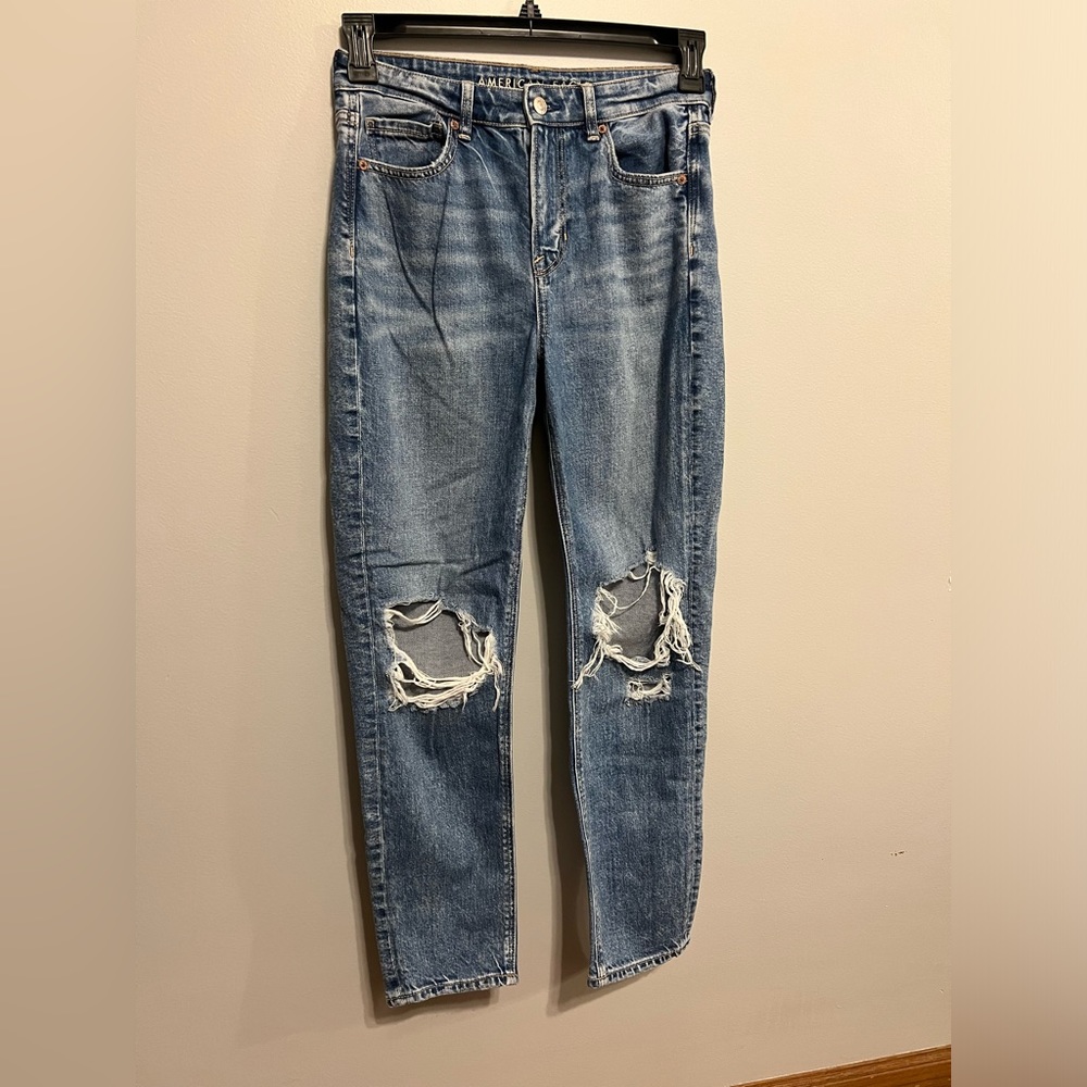 American Eagle Mom Jeans